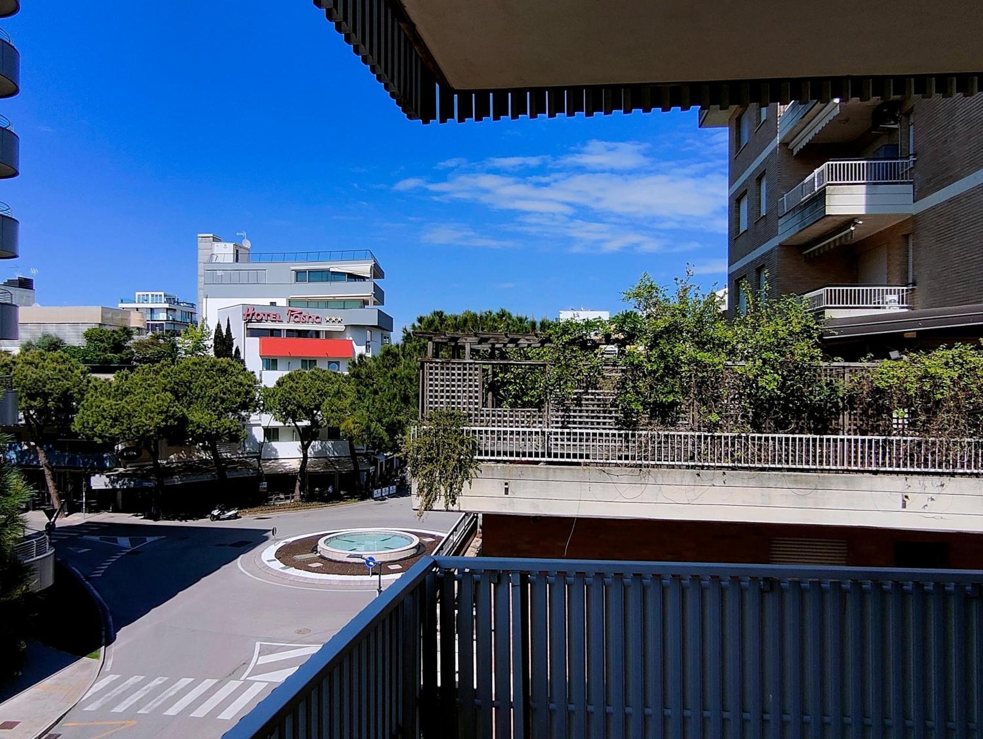 Casa Bivi - Apartments With 1 And 2 Bedrooms - Click Here For More Availabilities Lignano Sabbiadoro Buitenkant foto